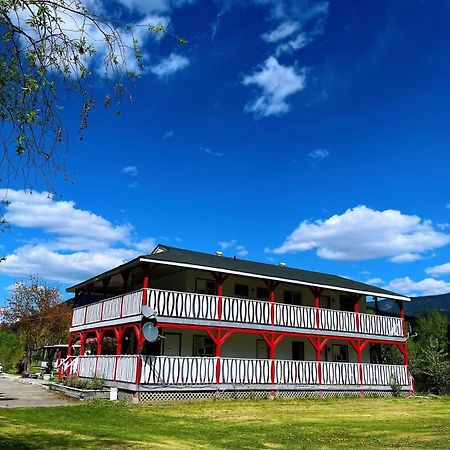 Rivermount Motel Little Fort Luaran gambar